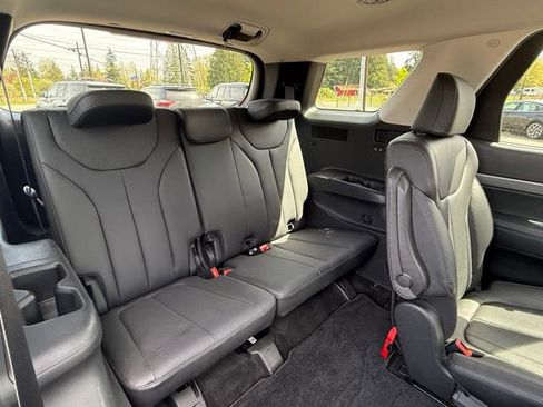 Used 2021 Hyundai Palisade SEL w/ Premium Package AWD/4WD image 28