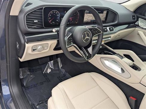 New 2026 Mercedes-Benz GLE 450 4MATIC image 3