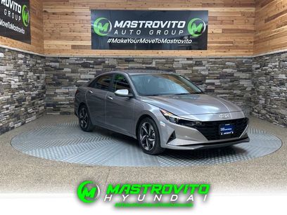 Used 2023 Hyundai Elantra SEL w/ Convenience Package