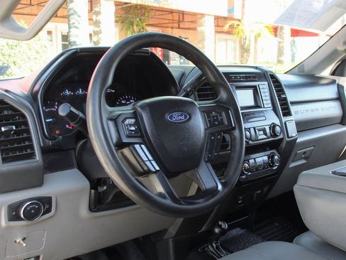 Used 2019 Ford F350 XL w/ Power Equipment Group image 17