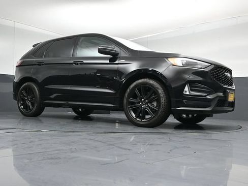 Certified 2024 Ford Edge ST-Line AWD/4WD image 33