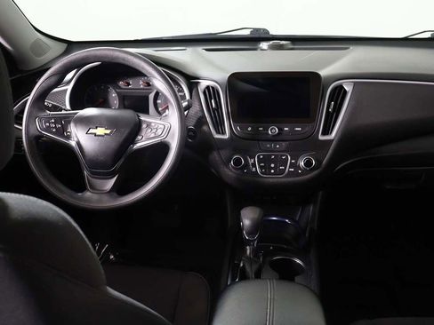 Used 2023 Chevrolet Malibu LT FWD image 28