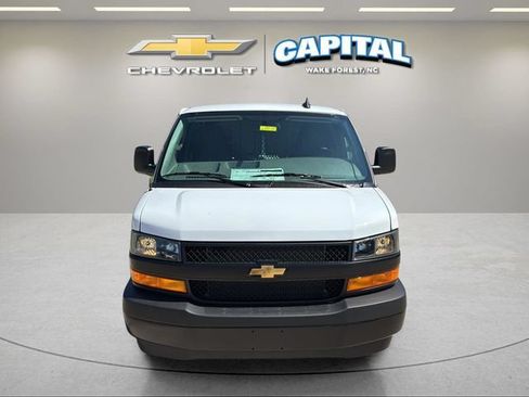 New 2026 Chevrolet Express 2500 RWD image 8