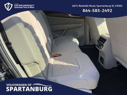 New 2026 Volkswagen Atlas SE image 10