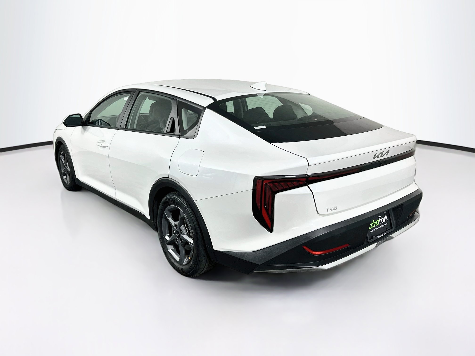 Used 2025 Kia K4 FWD image 5