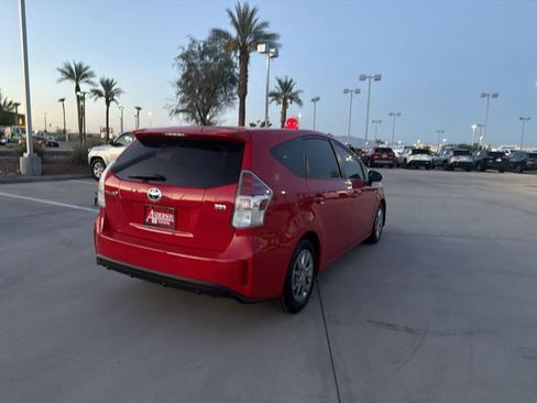 Used 2015 Toyota Prius V Four FWD image 5