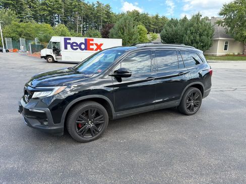 Used 2020 Honda Pilot Black Edition image 1