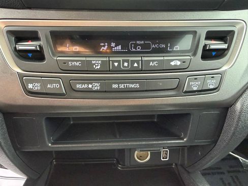 Used 2019 Honda Ridgeline Sport image 28