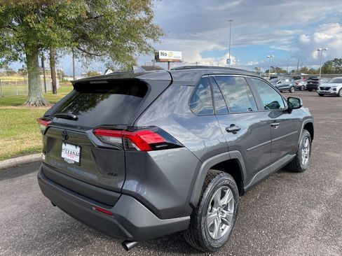 New 2025 Toyota RAV4 XLE w/ Convenience Package image 7