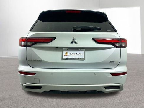 Used 2023 Mitsubishi Outlander SEL image 31