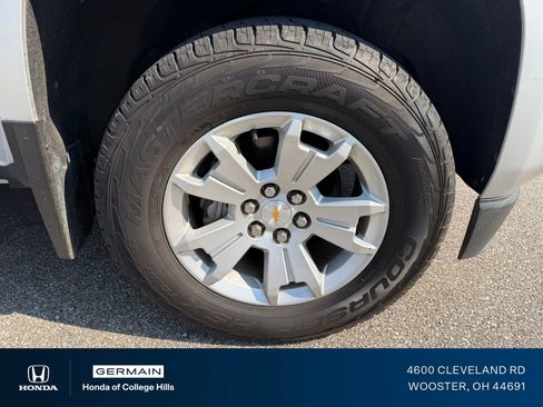 Used 2015 Chevrolet Colorado LT w/ Luxury Package RWD image 4
