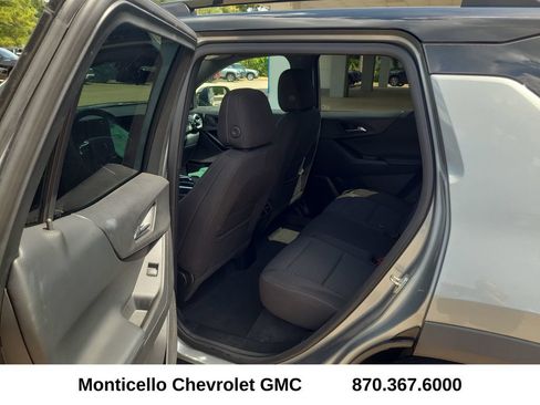 Certified 2026 Chevrolet Equinox LT w/ Midnight Edition FWD image 26