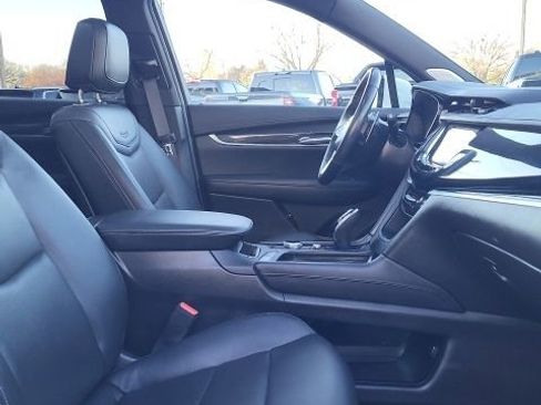 Used 2023 Cadillac XT6 Sport image 22