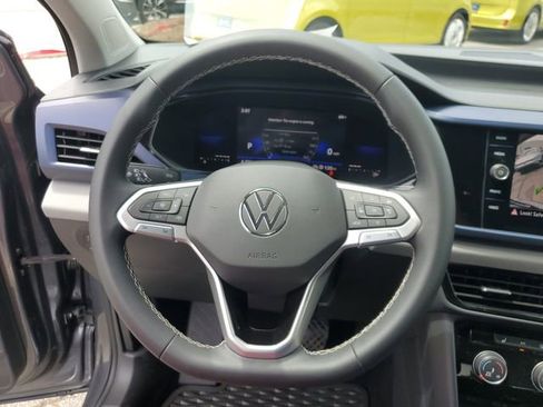 Used 2023 Volkswagen Taos SE w/ Black Wheel Package FWD image 25