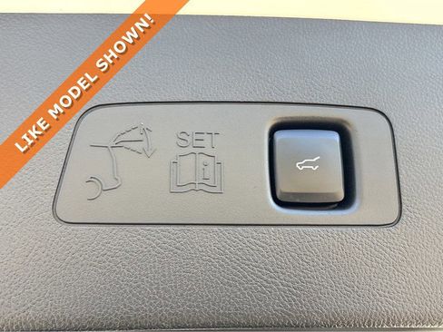 Used 2022 Lincoln Corsair FWD w/ Equipment Group 101A image 15