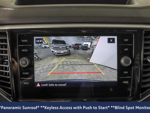 Used 2022 Volkswagen Atlas Cross Sport SEL Premium R-Line image 7