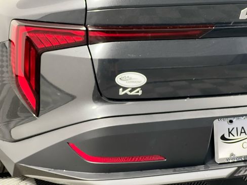 New 2025 Kia K4 EX image 5