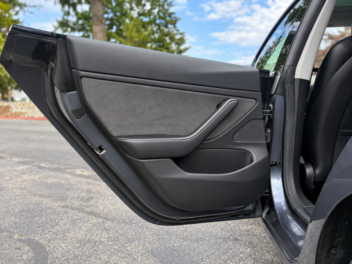 Used 2019 Tesla Model 3 Standard Range Plus RWD image 17