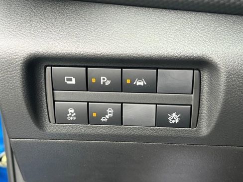 Used 2025 Nissan Kicks Play S image 22