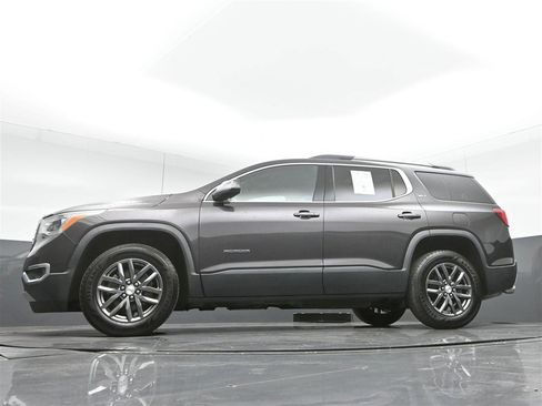 Used 2018 GMC Acadia SLT AWD/4WD image 37