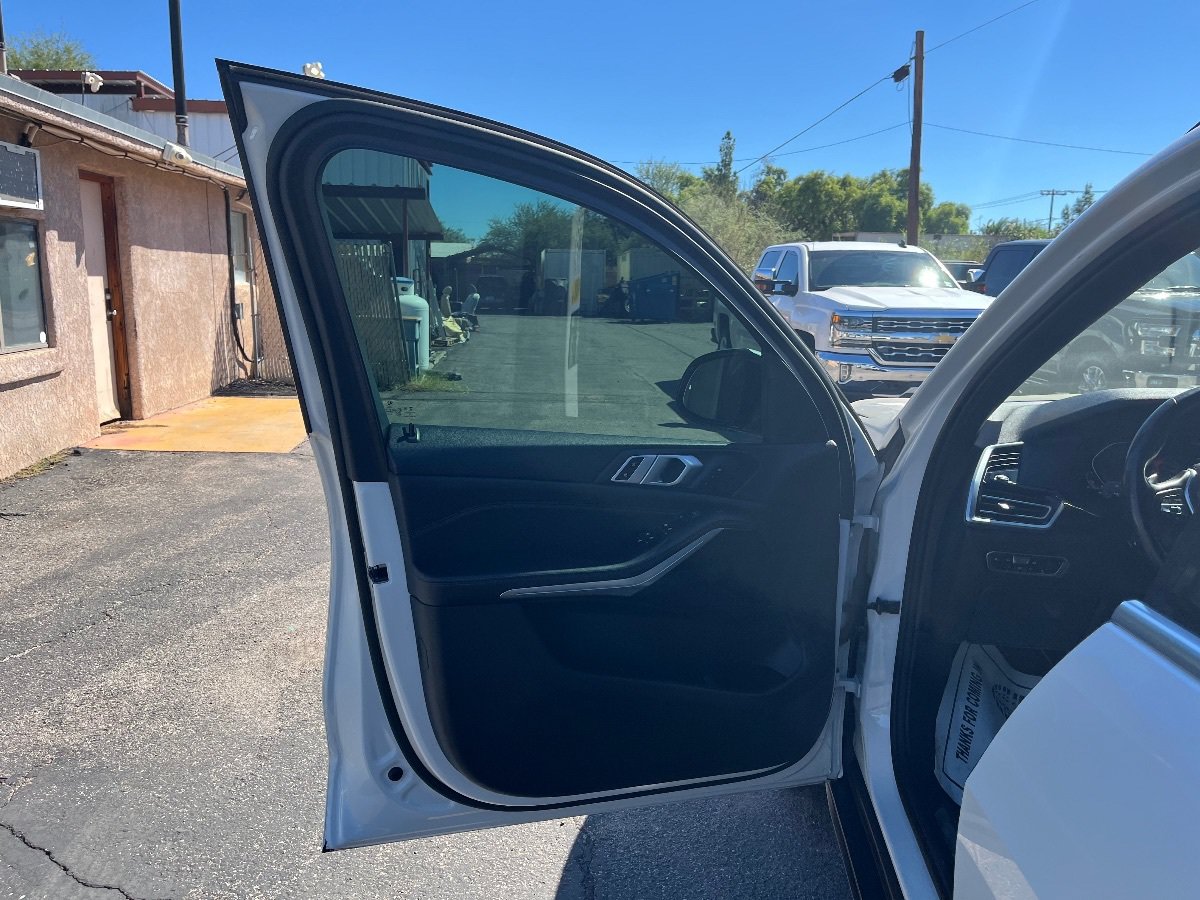 Used 2019 BMW X5 xDrive40i w/ Convenience Package AWD/4WD image 29
