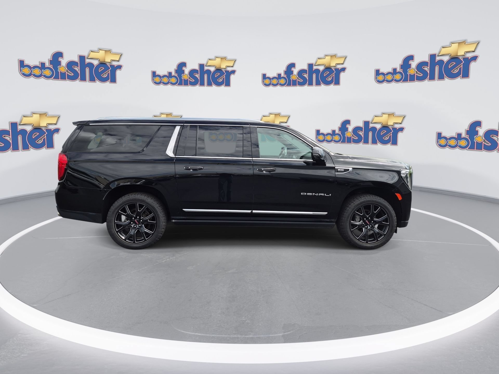 Certified 2023 GMC Yukon XL Denali w/ LPO, Floor Liner Package AWD/4WD image 2