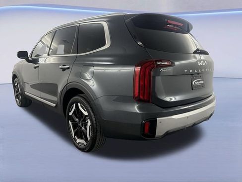 Used 2024 Kia Telluride S w/ S Sunroof Package image 5