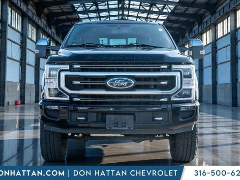 Used 2022 Ford F250 Platinum w/ FX4 Off-Road Package image 43