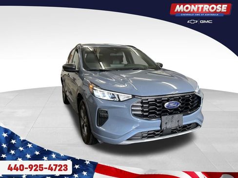 Used 2023 Ford Escape ST-Line w/ Tech Pack #1 AWD/4WD image 7