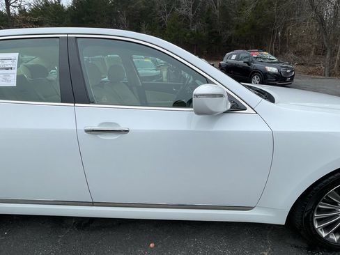Used 2014 Hyundai Equus Signature image 11