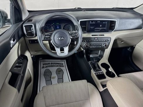 Used 2020 Kia Sportage LX image 17