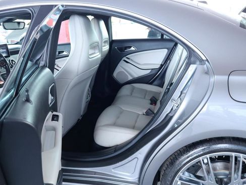 Used 2016 Mercedes-Benz CLA 250 image 30