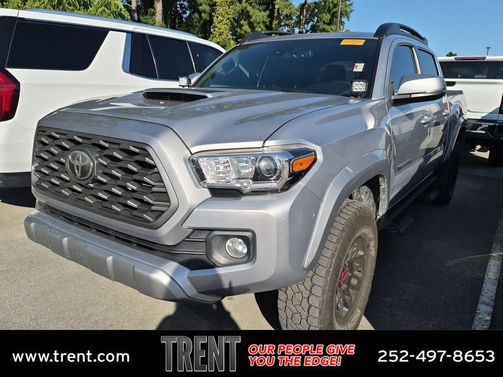 Used 2021 Toyota Tacoma TRD Sport AWD/4WD image 1