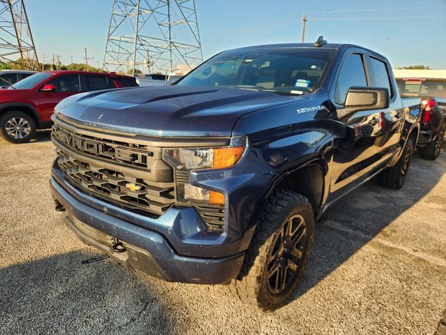 Used 2022 Chevrolet Silverado 1500 Custom RWD image 3