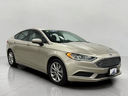 Used 2017 Ford Fusion SE w/ Fusion SE Technology Package