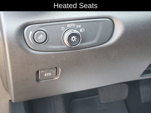Used 2022 Chevrolet Blazer LT FWD image 8