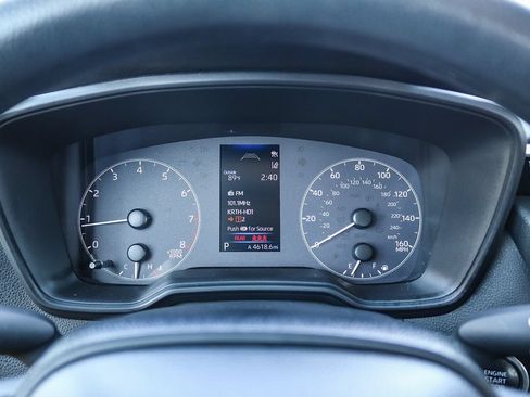 Used 2025 Toyota Corolla LE w/ LE Premium Package FWD image 27