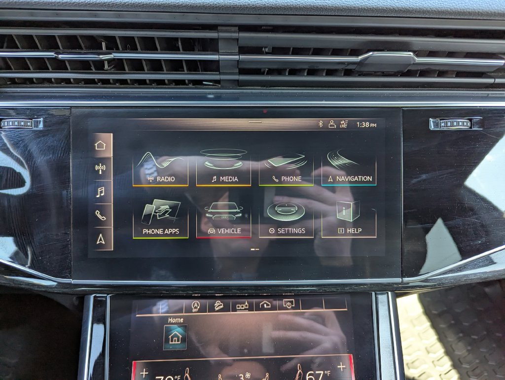 Used 2019 Audi Q8 Premium AWD/4WD image 17
