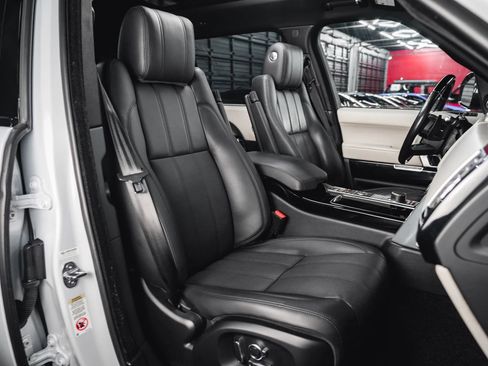 Used 2016 Land Rover Range Rover Long Wheelbase Supercharged image 48