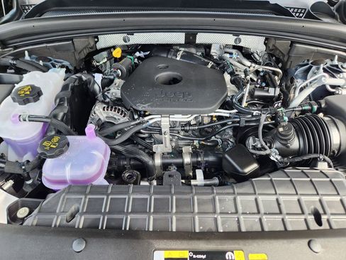 New 2026 Jeep Grand Cherokee L Limited w/ Limited Altitude Package image 21