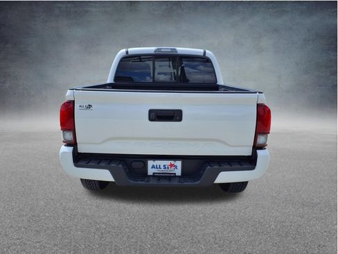 Used 2021 Toyota Tacoma SR w/ SR Convenience Package RWD image 7