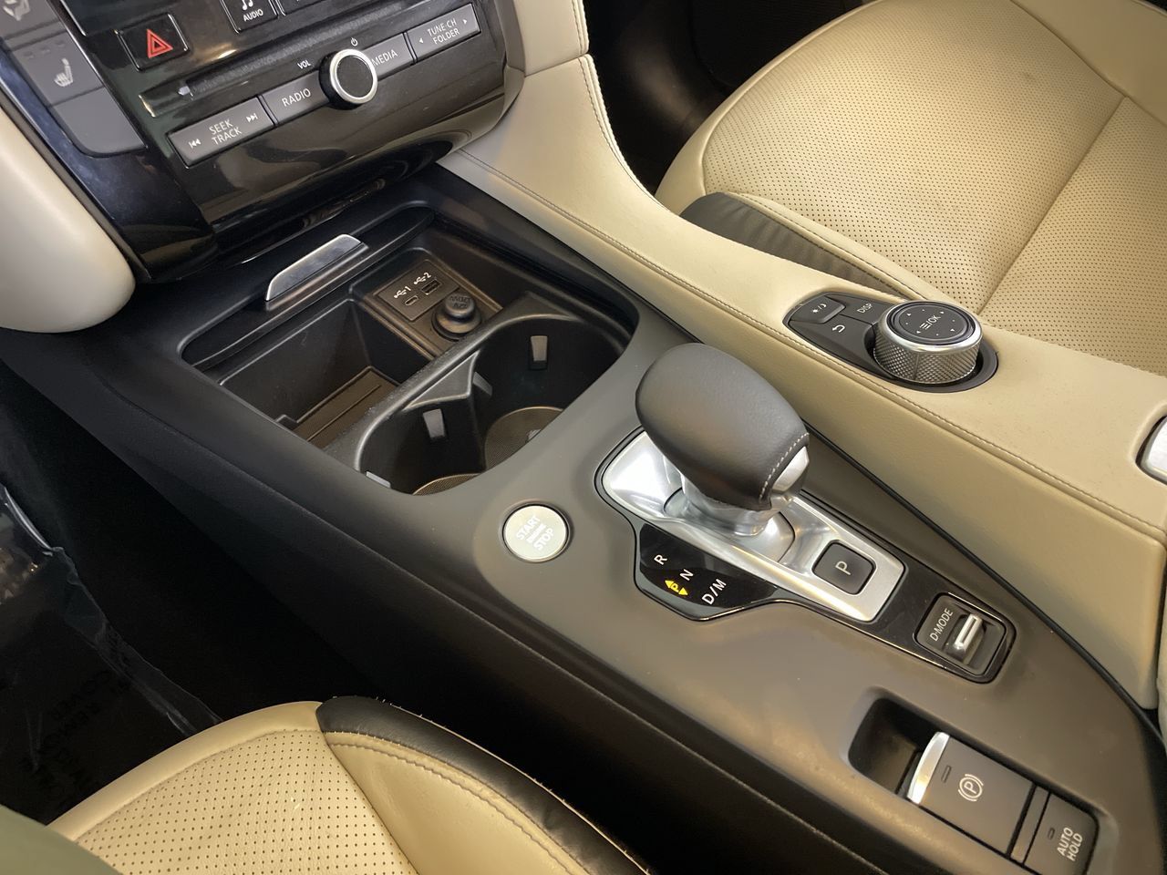 Used 2022 INFINITI QX50 Luxe AWD/4WD image 17