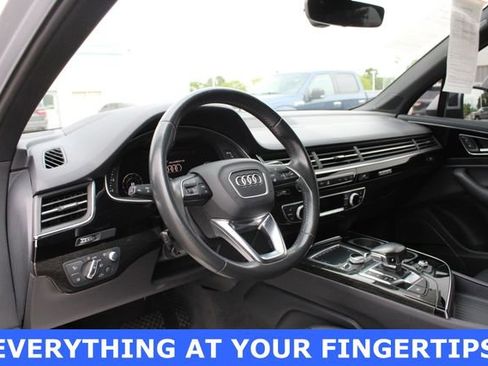 Used 2018 Audi Q7 3.0T Prestige w/ Prestige Package AWD/4WD image 2