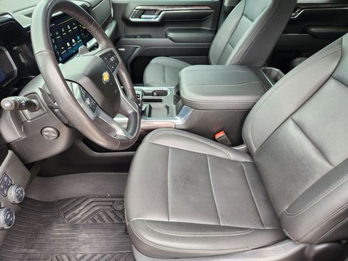 Used 2023 Chevrolet Silverado 1500 LTZ AWD/4WD image 10