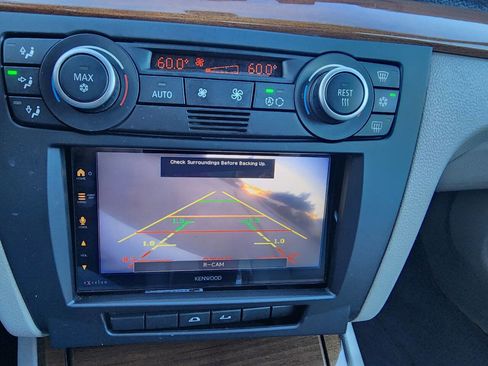 Used 2008 BMW 128i Convertible RWD image 40