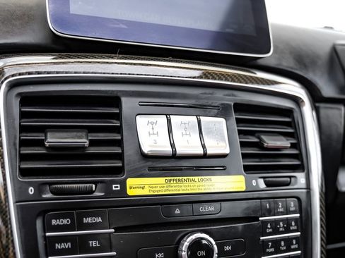 Used 2017 Mercedes-Benz G 63 AMG 4MATIC image 30