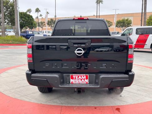 New 2026 Nissan Frontier SV w/ SV Convenience Package image 6