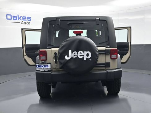 Used 2017 Jeep Wrangler Sport AWD/4WD image 45
