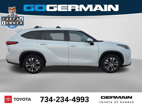 Used 2022 Toyota Highlander XLE image 7