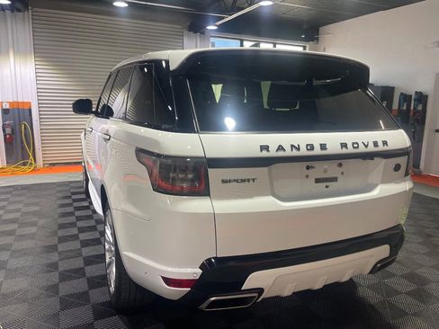 Used 2019 Land Rover Range Rover Sport HSE Dynamic image 32